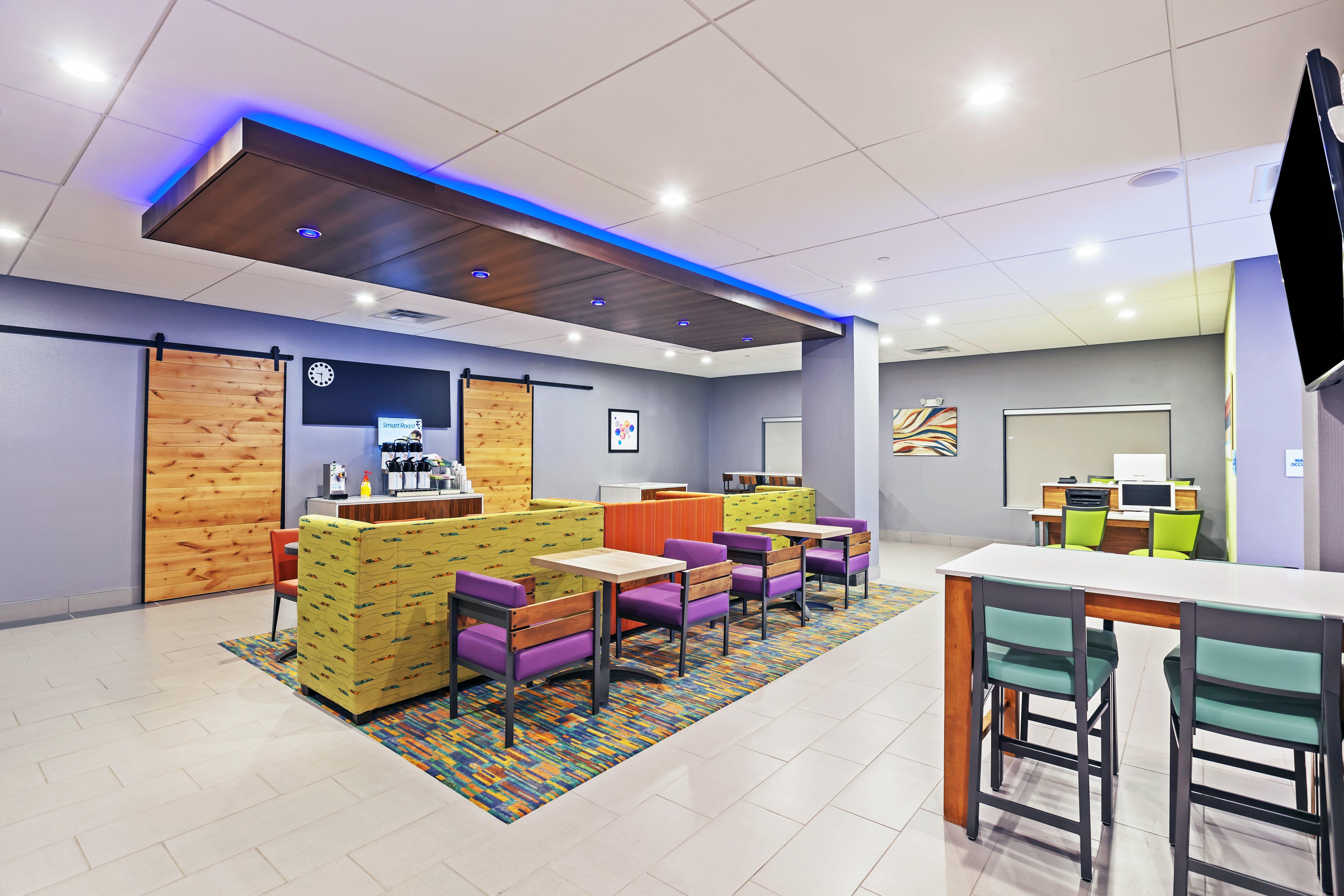 Holiday Inn Express & Suites Perryton By Ihg Lord Exterior foto