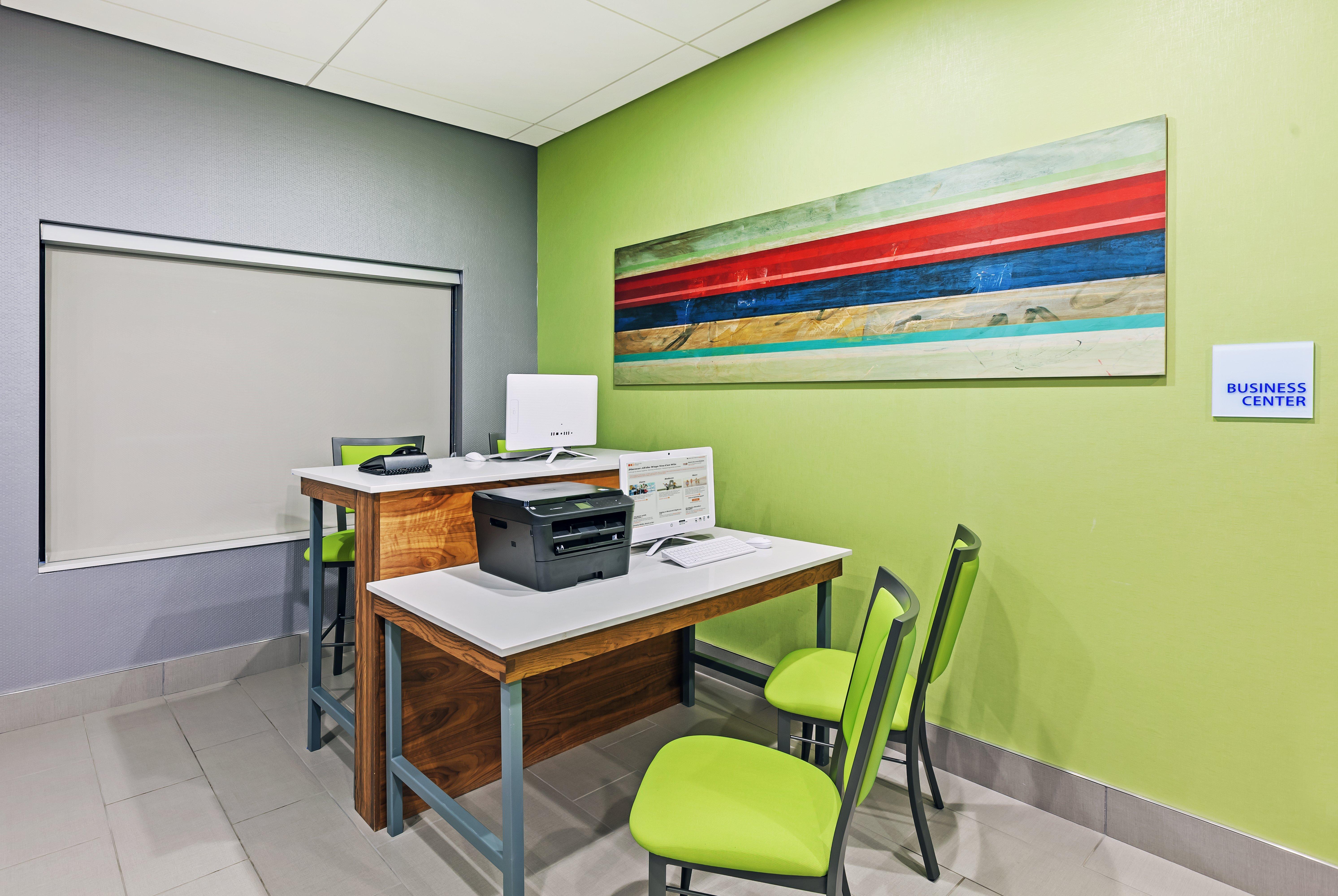 Holiday Inn Express & Suites Perryton By Ihg Lord Exterior foto